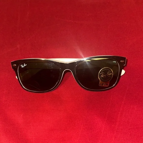 Ray-Ban 2132 Black Frame with Off White Arms Sunglasses 55 18 145 - Picture 2 of 4